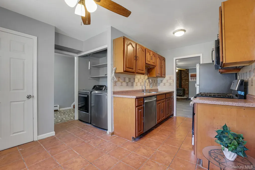 66 Patio Road Middletown NY 10941