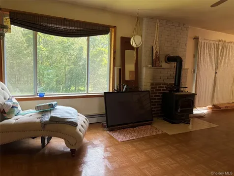 3 Kehrley Lane Swan Lake NY 12783