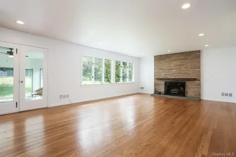 6 Jackson Road Bedford NY 10506