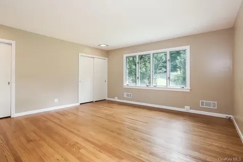 6 Jackson Road Bedford NY 10506