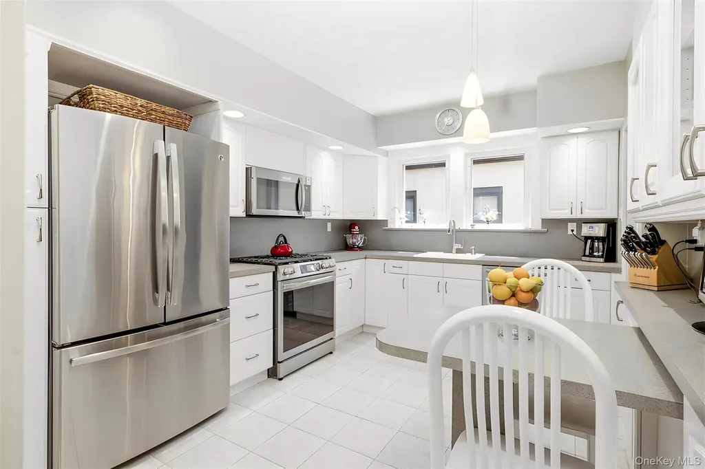 75 Wagg Avenue Malverne NY 11565