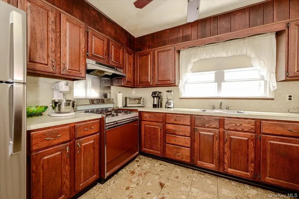3061 Lasalle Avenue Bronx NY 10461