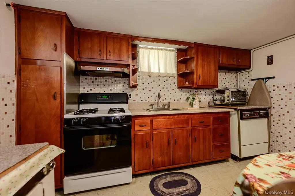3061 Lasalle Avenue Bronx NY 10461