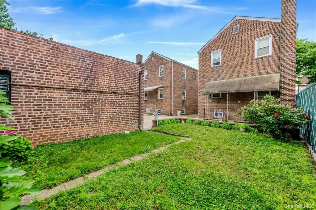 3061 Lasalle Avenue Bronx NY 10461