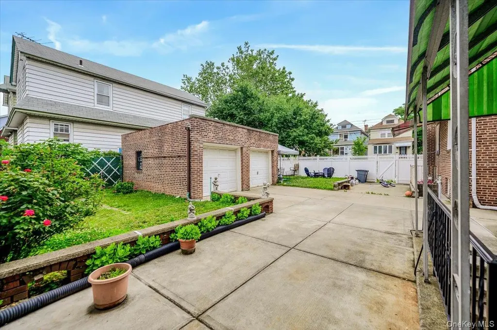 3061 Lasalle Avenue Bronx NY 10461