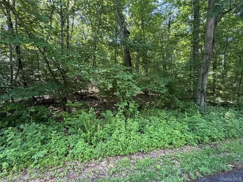 599 E Mountain Road N Cold Spring NY 10516