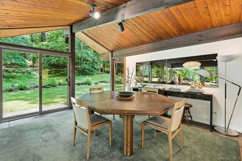 670 Long Hill Road W Briarcliff Manor NY 10510