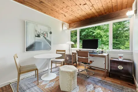 670 Long Hill Road W Briarcliff Manor NY 10510