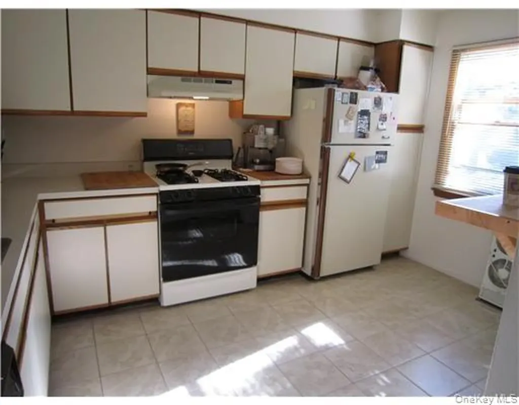 135 West Nyack Road Nanuet NY 10954