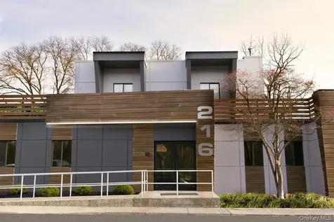 216 Congers Road New City NY 10956
