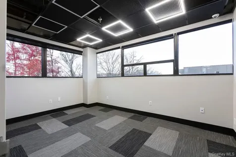 216 Congers Road New City NY 10956
