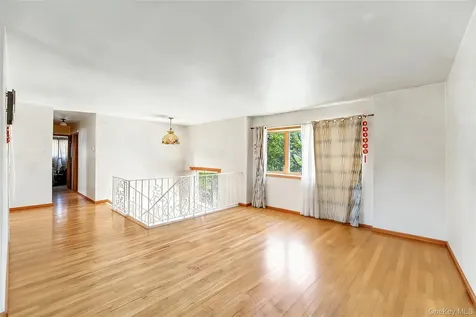 14 Laurel Place Bethpage NY 11714