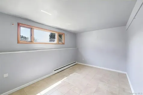 14 Laurel Place Bethpage NY 11714