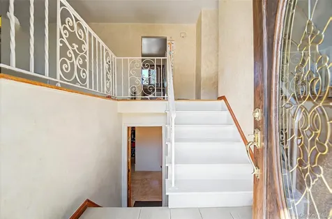 14 Laurel Place Bethpage NY 11714
