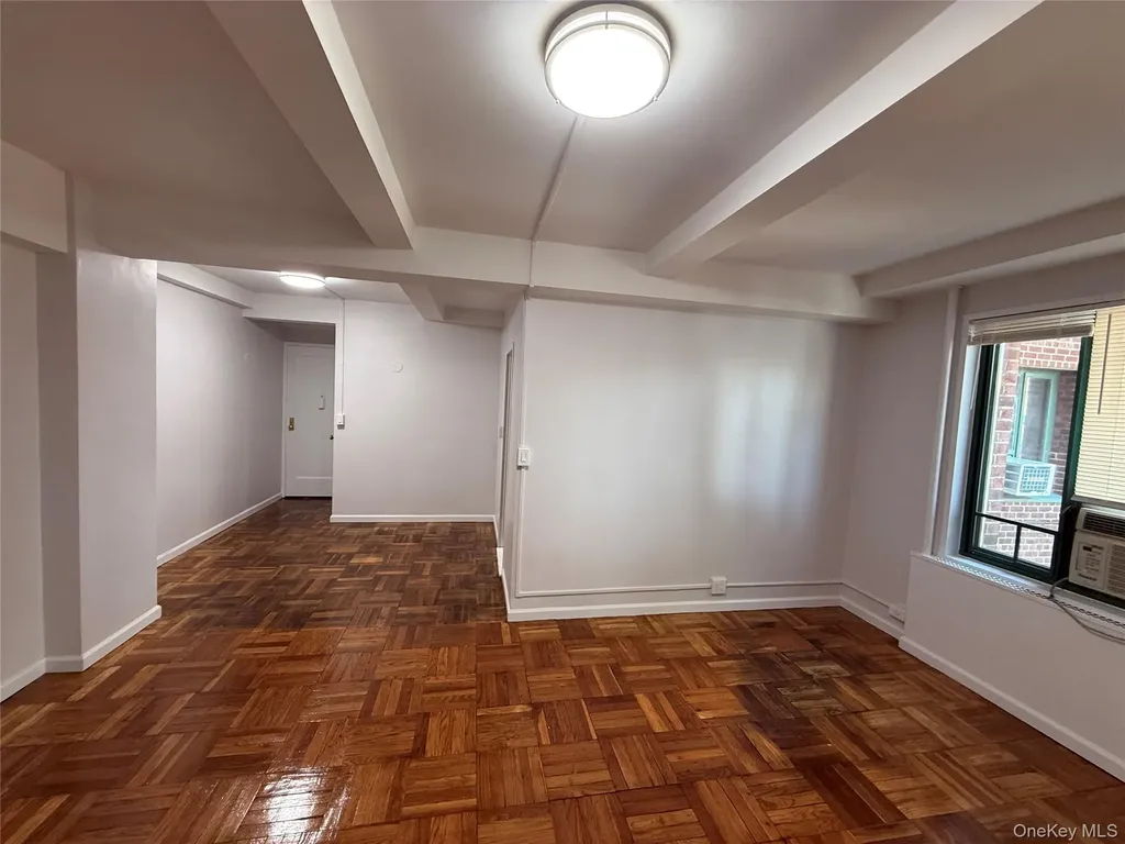 1725 Purdy Street Bronx NY 10462