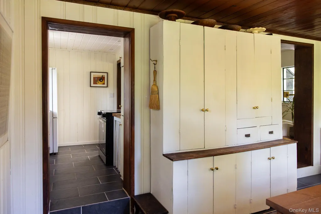 2846 Route 82 Pleasant Valley NY 12569