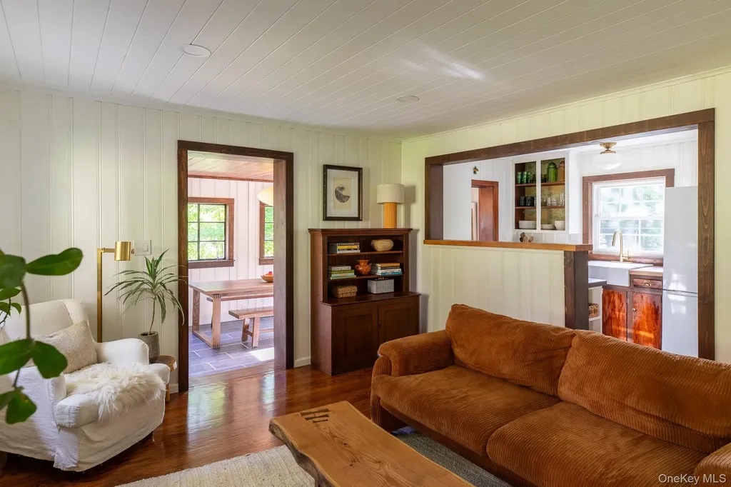 2846 Route 82 Pleasant Valley NY 12569