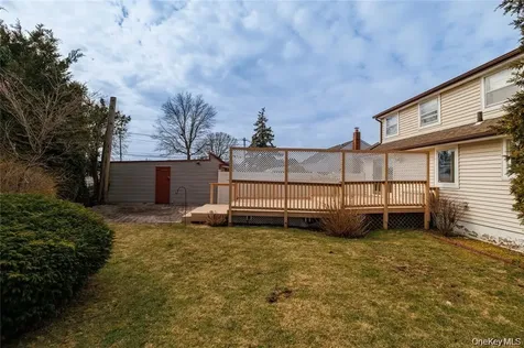 159 Nevada Street Hicksville NY 11801