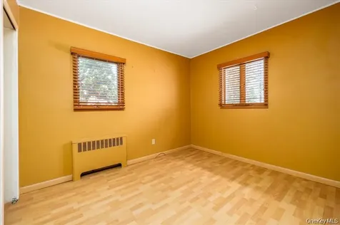 159 Nevada Street Hicksville NY 11801