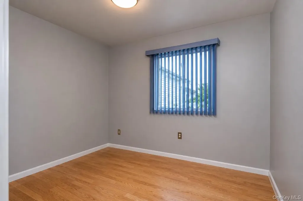 64 Amanda Court Staten Island NY 10312