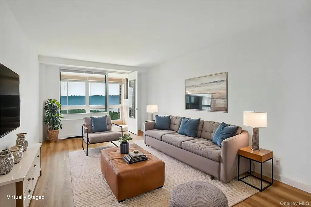 4705 Henry Hudson Parkway Bronx NY 10471