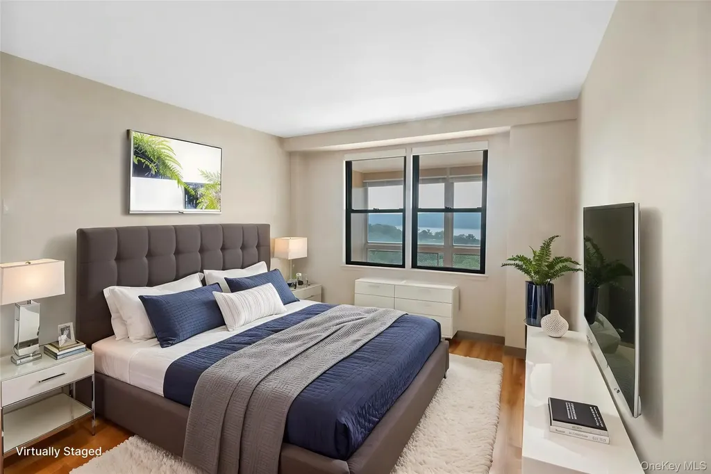 4705 Henry Hudson Parkway Bronx NY 10471