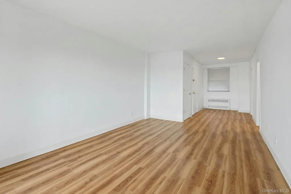 4705 Henry Hudson Parkway Bronx NY 10471