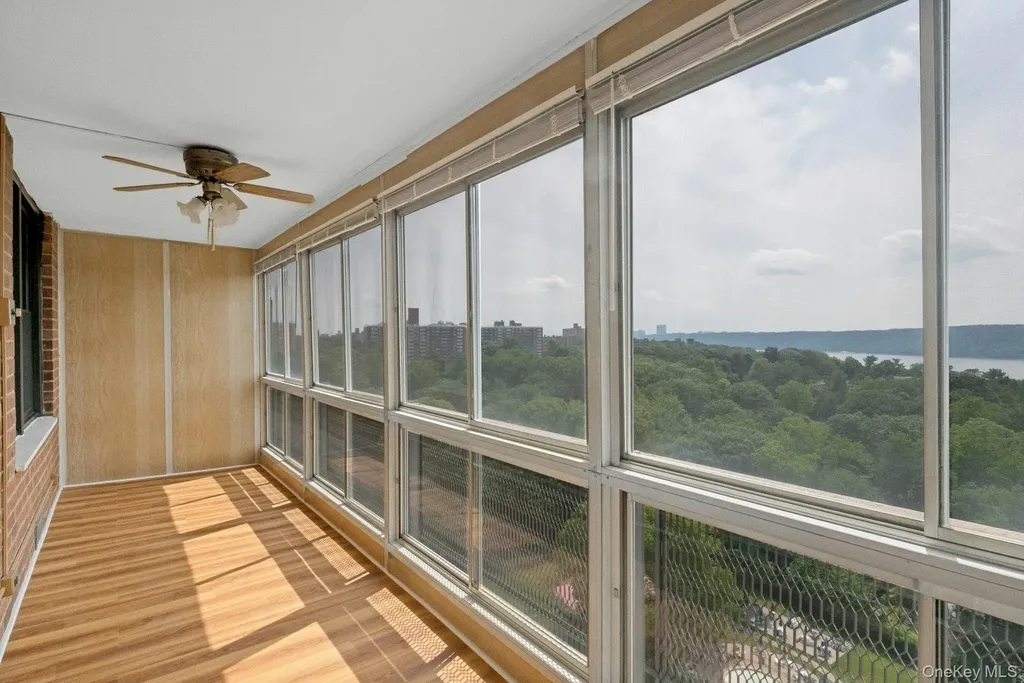 4705 Henry Hudson Parkway Bronx NY 10471