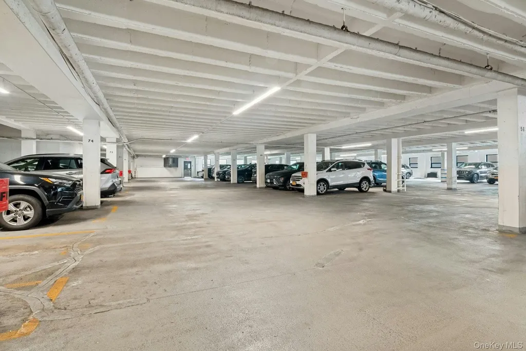 4705 Henry Hudson Parkway Bronx NY 10471
