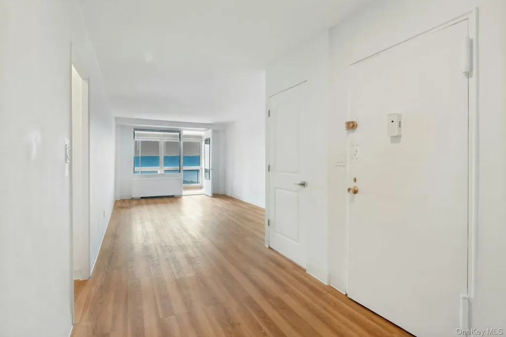 4705 Henry Hudson Parkway Bronx NY 10471
