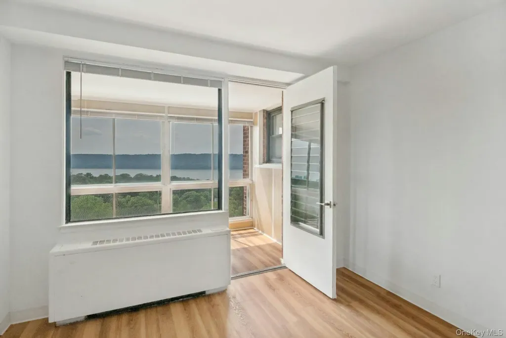 4705 Henry Hudson Parkway Bronx NY 10471