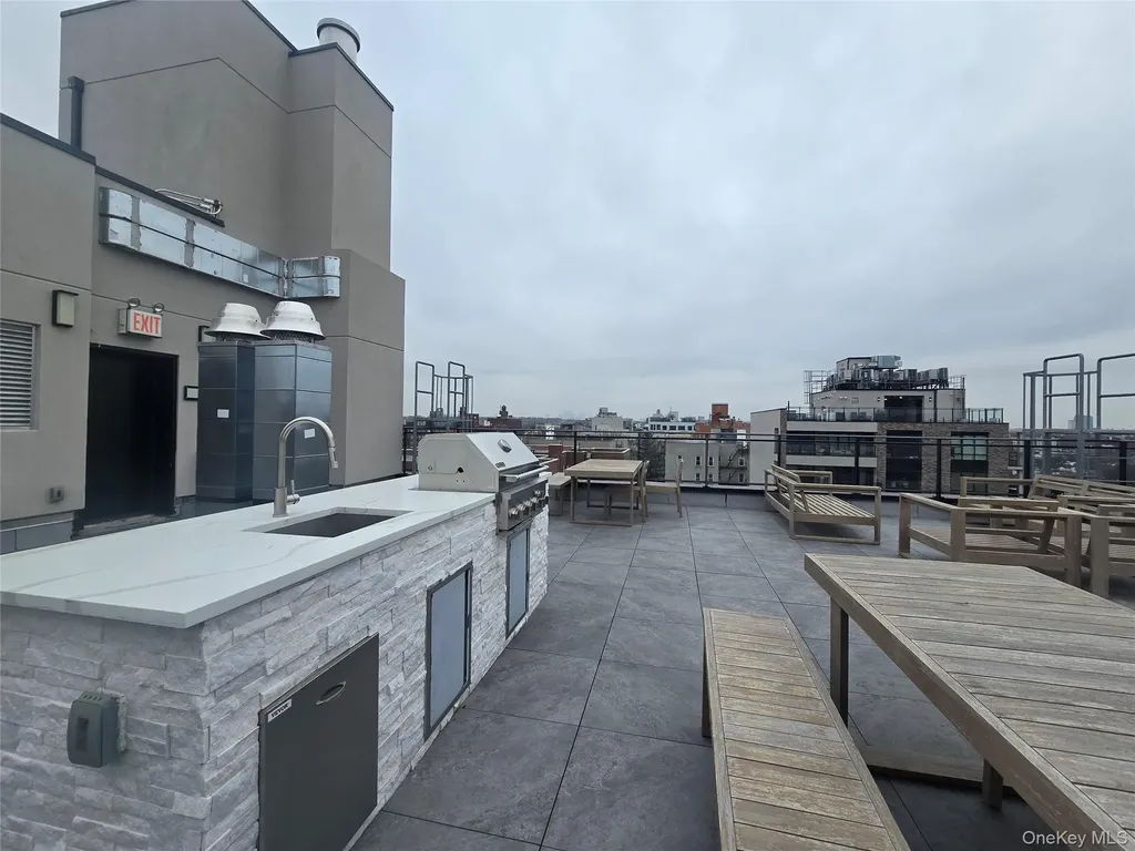 618 Avenue H Brooklyn NY 11230