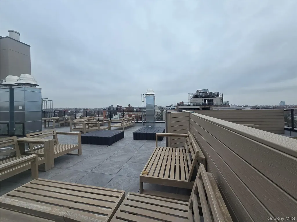 618 Avenue H Brooklyn NY 11230
