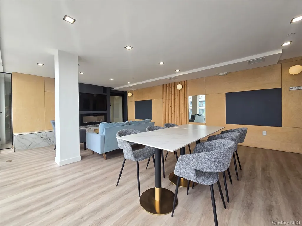 618 Avenue H Brooklyn NY 11230
