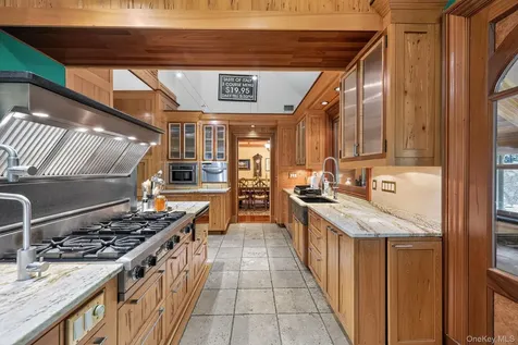 23 Inningwood Road Ossining NY 10562