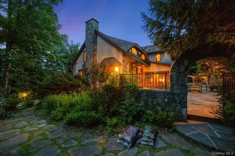 23 Inningwood Road Ossining NY 10562