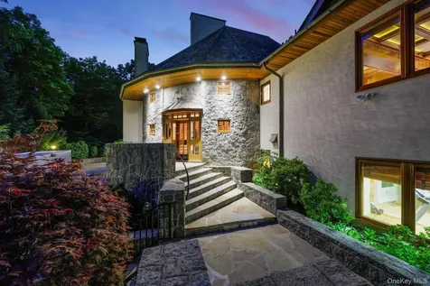 23 Inningwood Road Ossining NY 10562