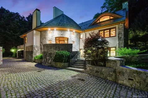 23 Inningwood Road Ossining NY 10562