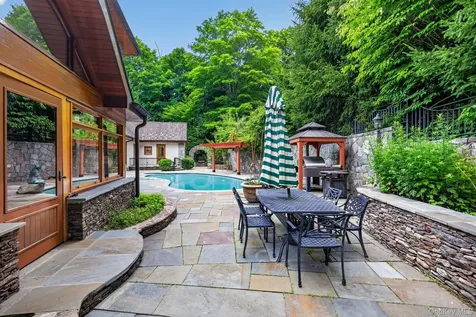 23 Inningwood Road Ossining NY 10562