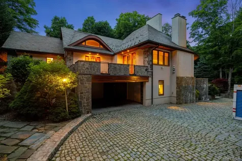 23 Inningwood Road Ossining NY 10562