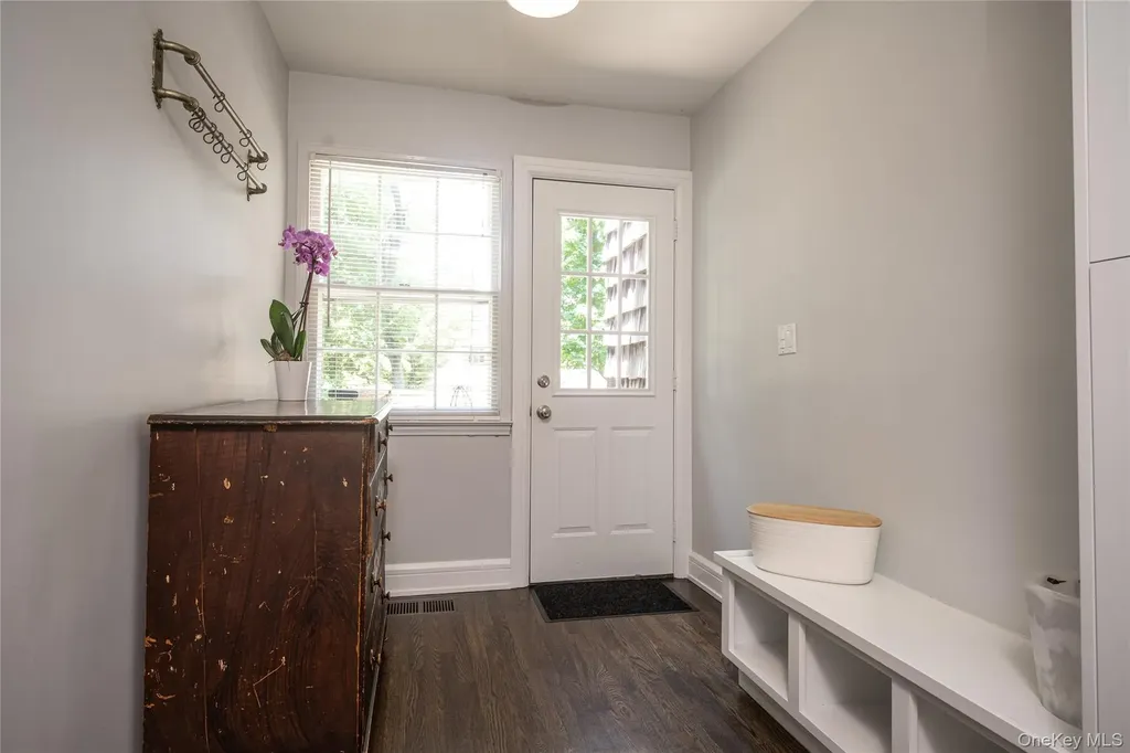 15 Laurel Hill Road Dobbs Ferry NY 10522