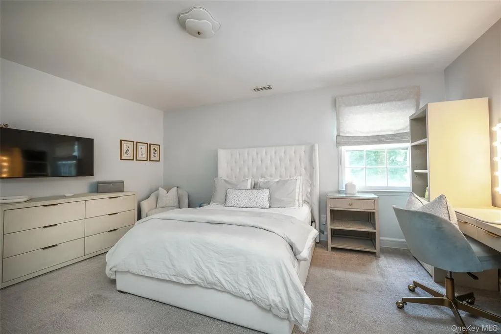 15 Laurel Hill Road Dobbs Ferry NY 10522