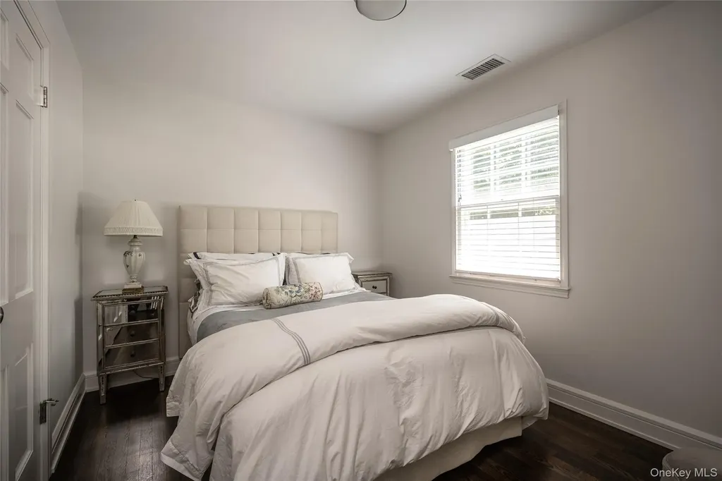 15 Laurel Hill Road Dobbs Ferry NY 10522