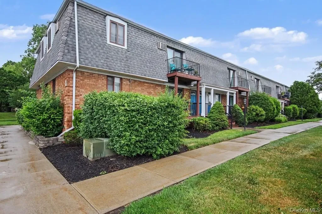 2 Fortune Road W Middletown NY 10941