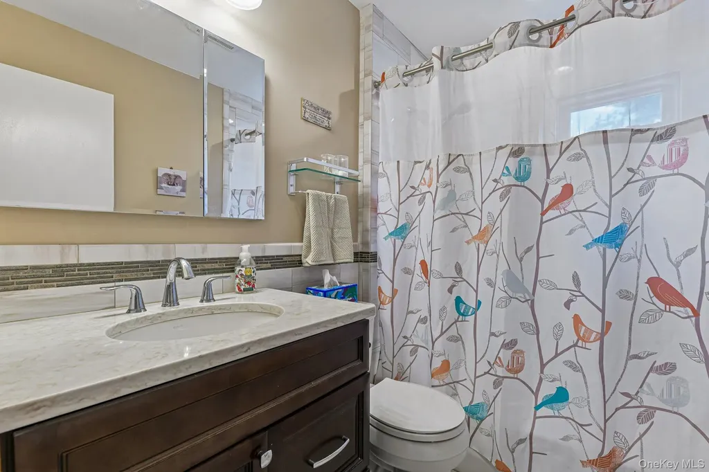 2394 Cedar Street Seaford NY 11783