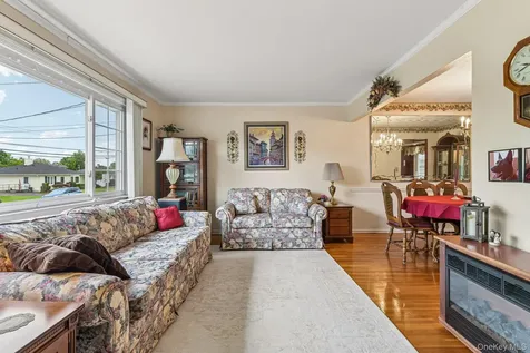 2394 Cedar Street Seaford NY 11783