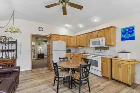 2394 Cedar Street Seaford NY 11783