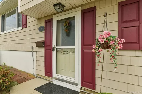 2394 Cedar Street Seaford NY 11783