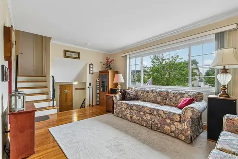 2394 Cedar Street Seaford NY 11783