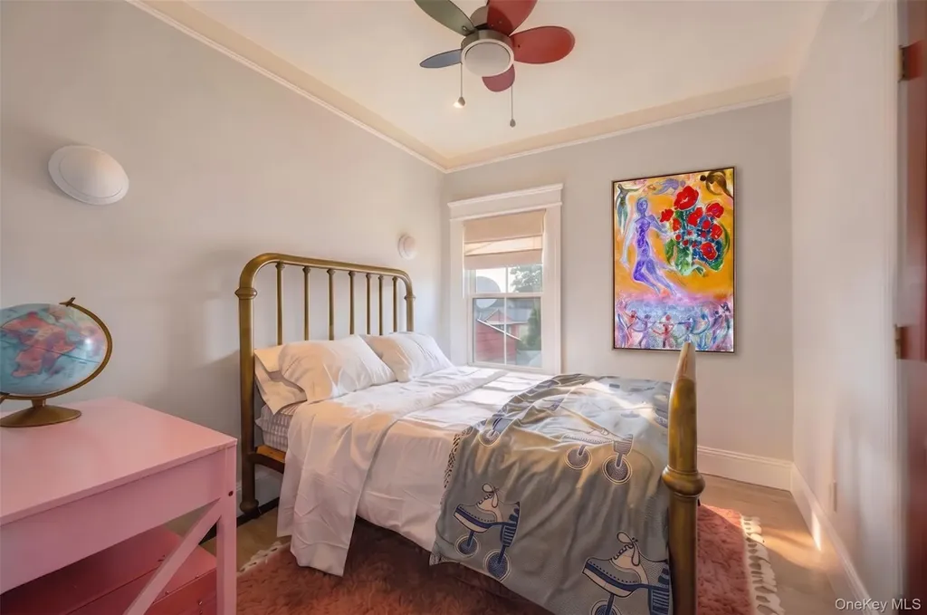 556 State Street Hudson NY 12534